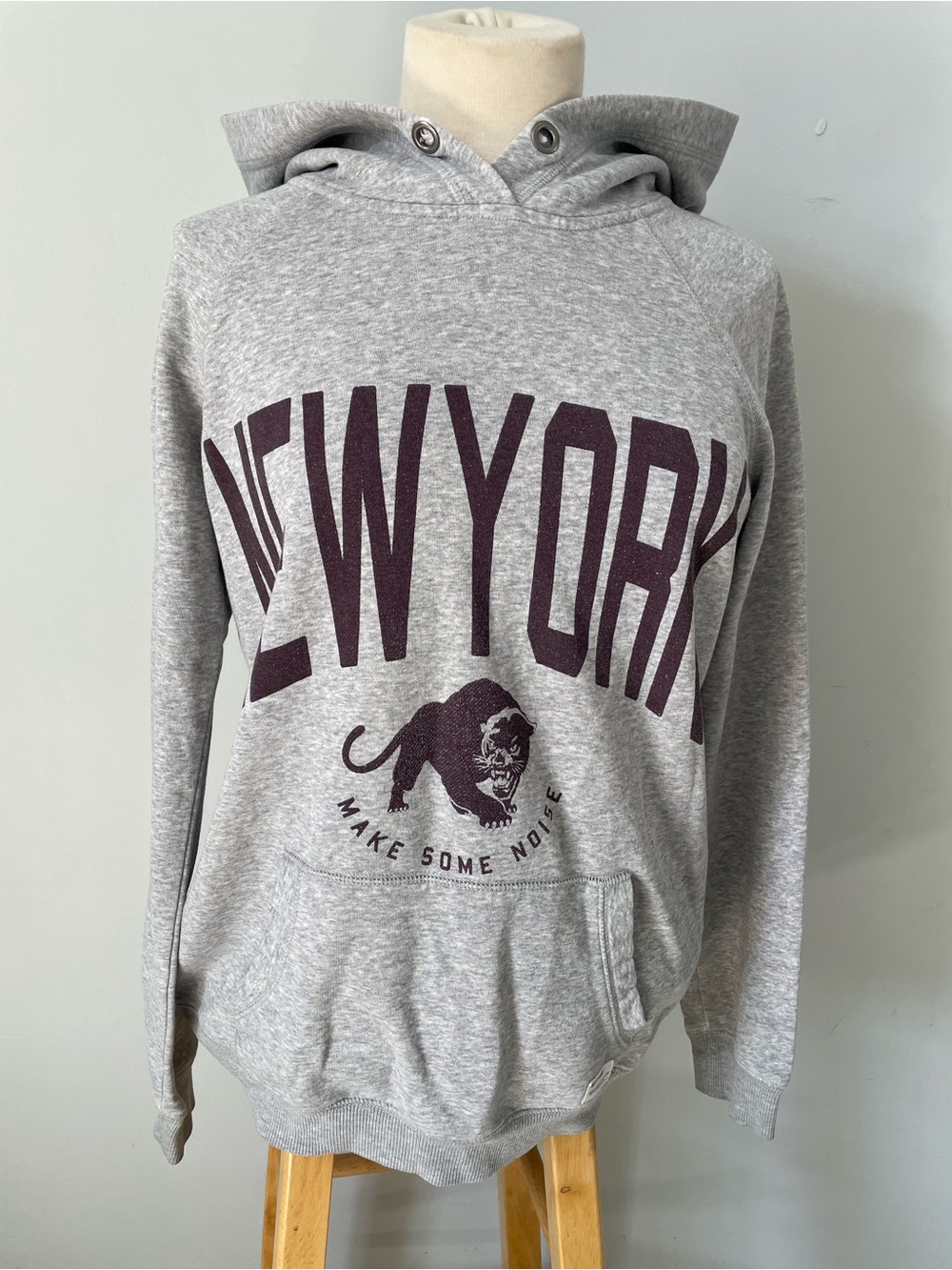 Garage New York Boyfriend Fit Graphic Hoodie Gray Pullover Size Small